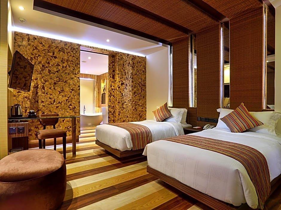Mega Boutique Hotel Kuta Lombok Exterior foto